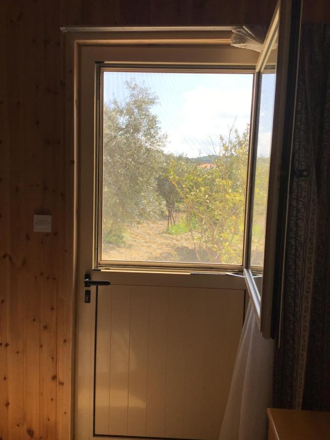 Pervolaris Cottages 1 Goudhi Exteriör bild